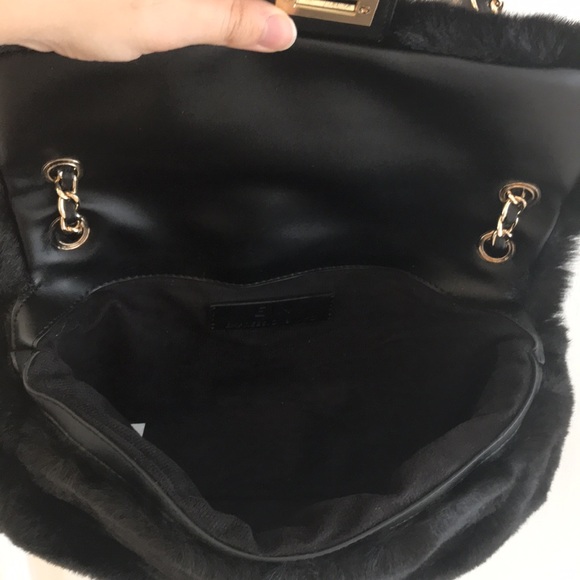 Expression New York Black Vegan Fur Flap Bag - Picture 14 of 16